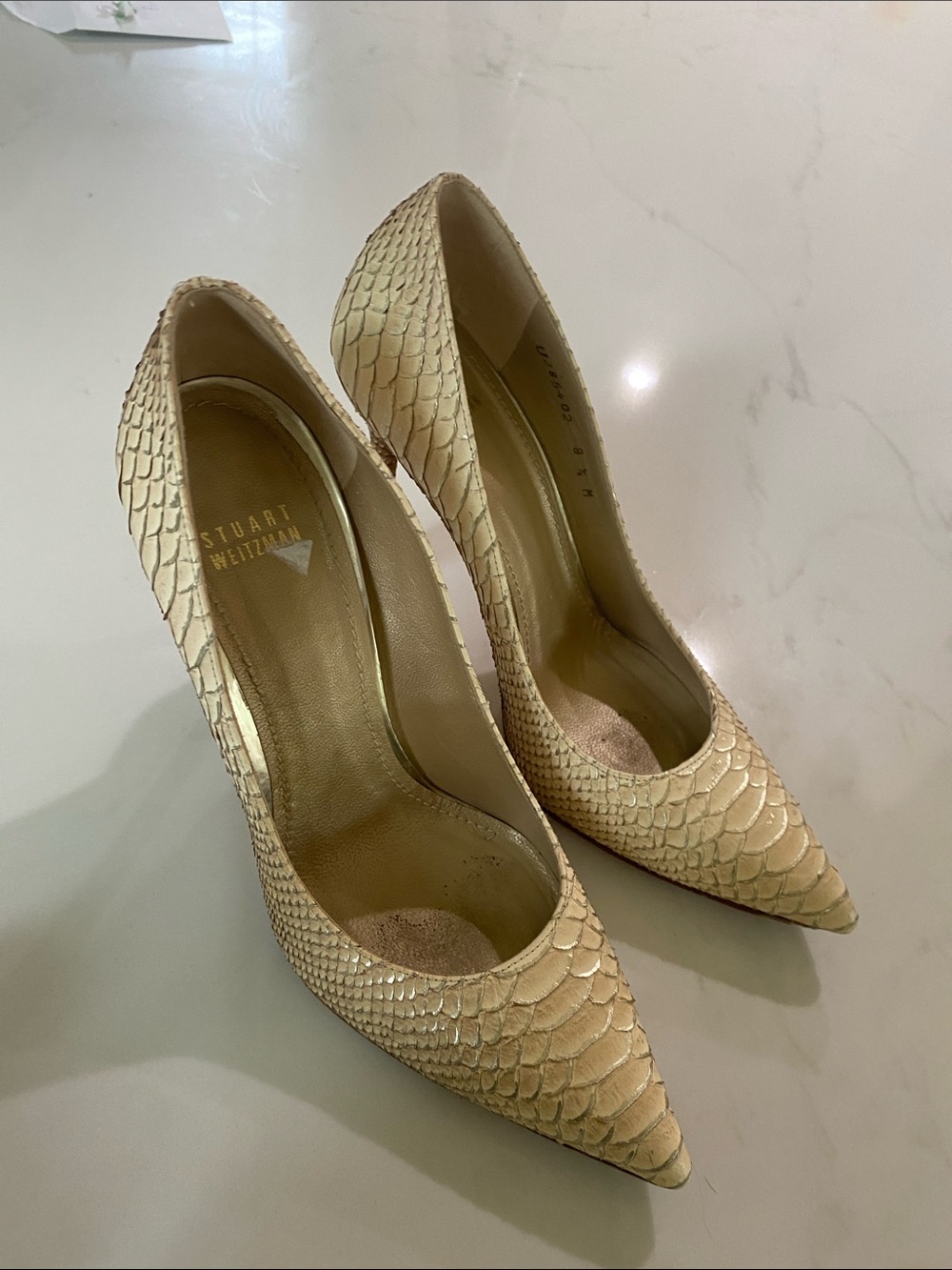 Stuart Weitzman Ivory Scaled Pointed-Toe Pumps